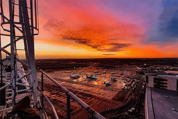 Dit is een sfeerbeeld van de luchthaven, in welke sector wij RDS Weighing & Safety ook actief zijn