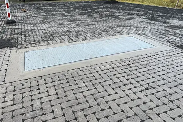 Dit is een asweger ingebouwd geplaatst zonder putkader